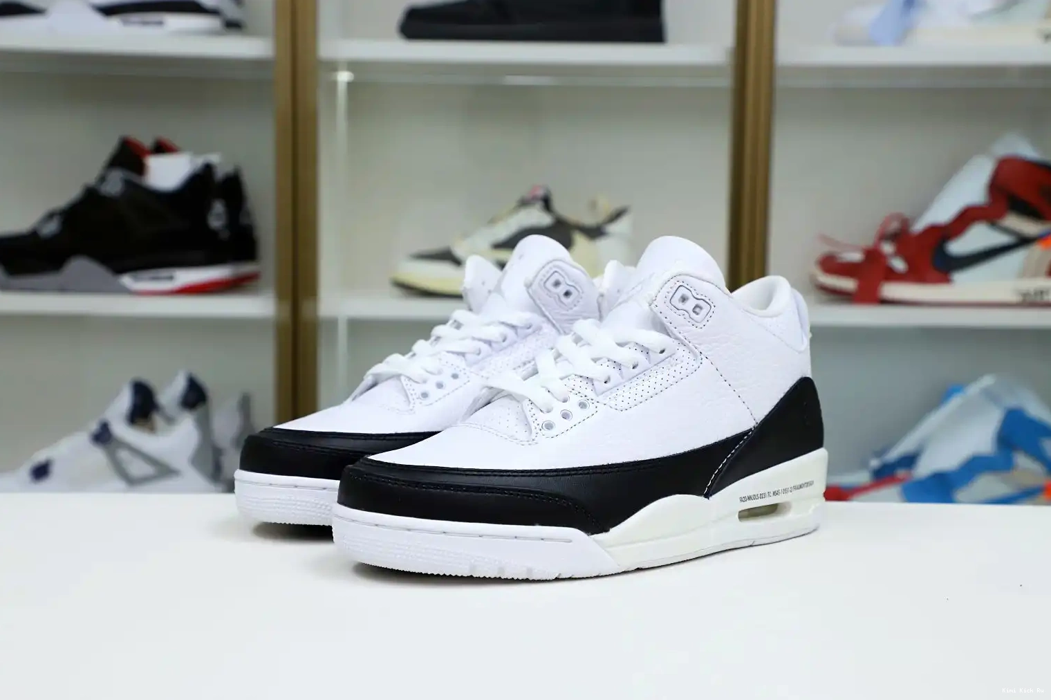 'WHITE' Kimikick RETRO DESIGN X FRAGMENT 3 AIR JORDAN SP 0708